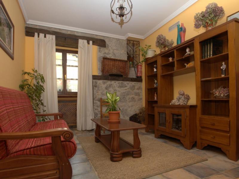 Hostal Rural Elosta เลคุนเบร์รี ภายนอก รูปภาพ
